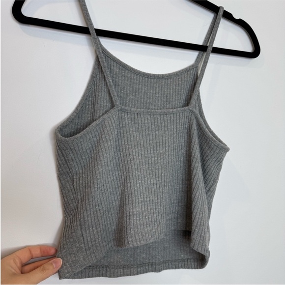 Brandy Melville Charcoal Ribbed Tank Top - Picture 4 of 6